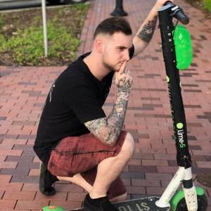 Meet your Posher, Scott